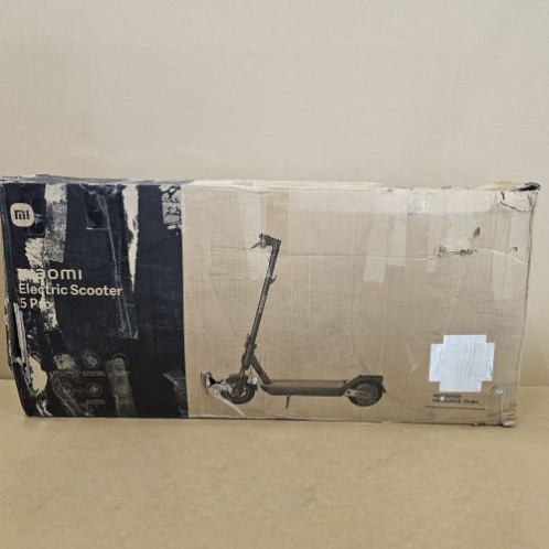 [Outlet Grade B] Xiaomi Mi Electric Scooter 5 Pro Black EU BHR9611GL DO24900606-02